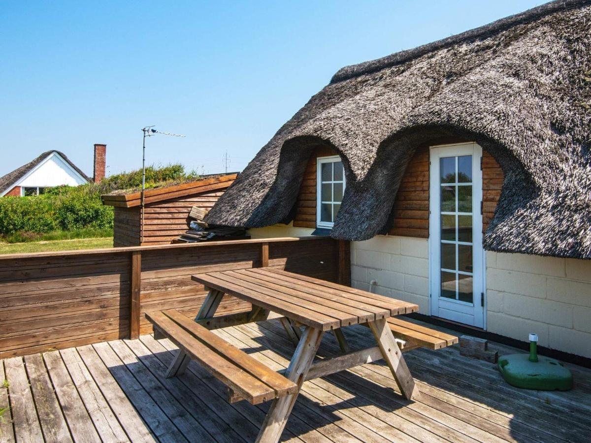 6 Person Holiday Home In Ringk Bing 灵克宾 外观 照片